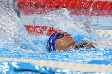
			
				Mariana Ribeiro fica em terceiro e garante medalha de bronze nos 100m costas S9
			
			