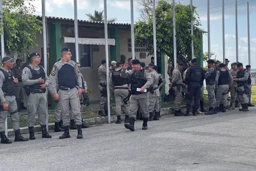 
			
				Megaoperação conta com 10 mil policiais atuando na segurança das eleições municipais
			
			