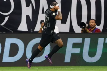 
				Memphis Depay se firma como titular e abre disputa no ataque do Corinthians
			
			