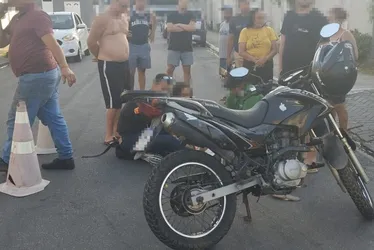 
			
				Menina de 9 anos é atropelada por motocicleta no Petrópolis
			
			