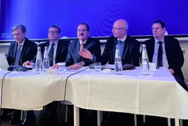 
			
				Ministro Humberto Martins participa de curso em cidade da Itália
			
			