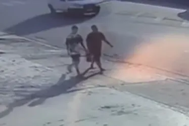 
			
				Morrem dois adolescentes atropelados por motorista bêbado
			
			