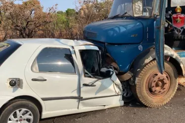 
			
				Motorista morre ao bater de frente com caminhão-pipa em rodovia
			
			