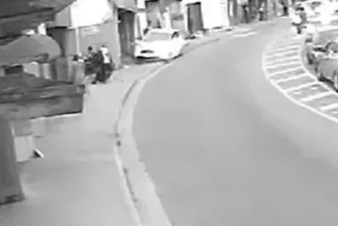 
			
				Motorista passa mal e atropela 5 pessoas em ponto de ônibus
			
			