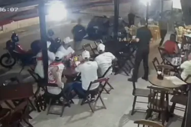 
			
				Arma utilizada em confusão entre torcedores em bar é de um PM aposentado
			
			