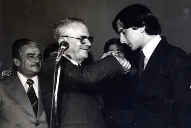 
			
				O legado de Arnon de Mello, o político e empresário que revolucionou a comunicação de AL
			
			