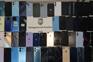 
			
				PC recupera o equivalente a R$ 100 mil em celulares roubados em Maceió
			
			