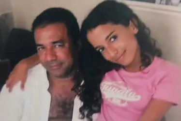 
			
				Pai de Anitta resgata foto e relembra passado sofrido da cantora
			
			