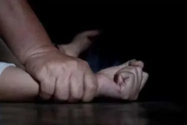 
			
				Pai é preso por estuprar filha adotiva e ameaçar “devolvê-la” a abrigo
			
			