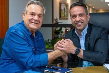 
			
				"Paulo Dantas é o dono da bola": Ronaldo Lessa traça cenários para 26
			
			
