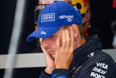 
			
				Pilotos da F1 protestam por punição a palavrões
			
			
