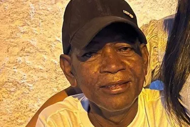 
			
				Polícia investiga se paciente foi estuprado dentro de clínica; ele morreu na UPA
			
			
