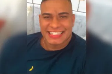 
			
				Produtor é morto a tiros durante festa
			
			
