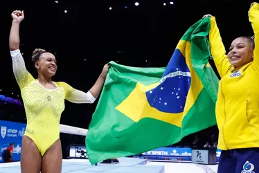 
			
				Rebeca Andrade faz linda declaração para amiga de infância Flávia Saraiva
			
			