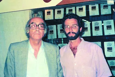 
			
				Rosalvo Acioli lança ‘Arritmias’ e celebra 40 anos de poesia
			
			