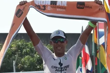 
			
				Santiago Ascenço segue imbatível e vence o IRONMAN 70.3 São Paulo
			
			