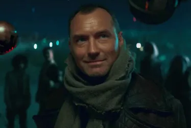 
			
				Skeleton Crew | Trailer mostra Jude Law ajudando um grupo de crianças à voltar para casa em nova série 'Star Wars'
			
			