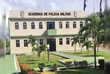 
			
				Subtenente da PM é absolvido da acusação de bocejar em forma; entenda!
			
			