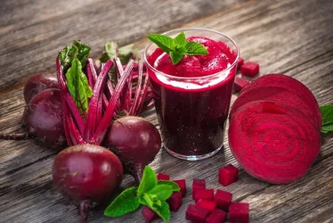 
			
				Suco de beterraba: confira 5 motivos para tomar todos os dias
			
			