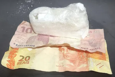 
			
				Suspeito de tráfico sofre acidente de trânsito e acaba preso em São Miguel dos Campos
			
			