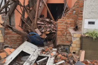 
			
				Temporal volta a castigar o RS e obriga moradores a deixarem casas
			
			