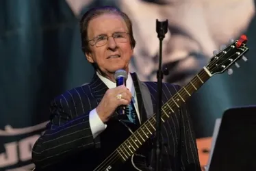 
			
				Tommy Cash, irmão de Johnny Cash, morre aos 84 anos
			
			