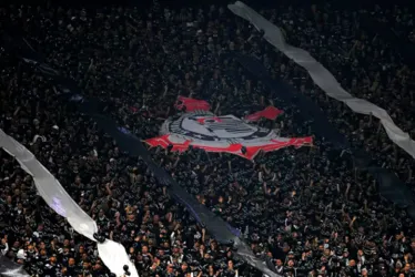 
			
				Torcida do Corinthians esgota ingressos para jogo de hoje contra o Flamengo
			
			