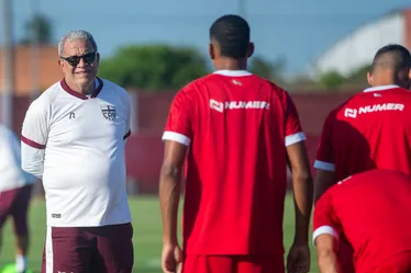 
				STJD pune Hélio dos Anjos com suspensão e treinador será desfalque no CRB
			
			