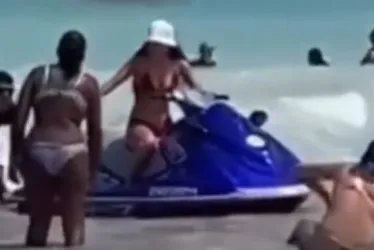 
			
				VÍDEO: banhista é atropelada por jet ski na praia de Maragogi
			
			
