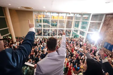 
			
				Vagner Paes oficializa candidatura à reeleição na OAB/AL: 'Podemos fazer muito mais pela advocacia'
			
			