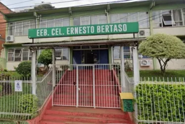
			
				Veneno: aluno leva formicida para escola e 14 pessoas são intoxicadas
			
			