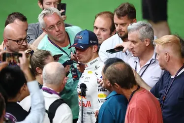 
			
				Verstappen faz coletiva em protesto ao veto de palavrões e cogita deixar F1
			
			