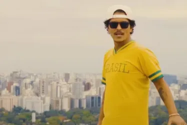 
			
				Vídeo: Bruno Mars é flagrado em bar de São Paulo
			
			