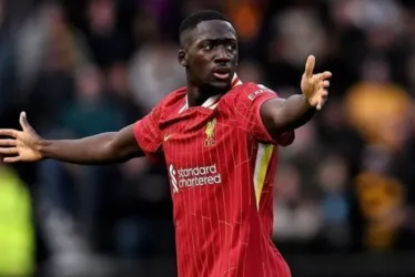 
			
				Zagueiro do Liverpool e da França defende greve por excesso de jogos
			
			