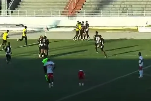 
				CRB empata com o Botafogo-RJ, nos acréscimos, pelo Campeonato Brasileiro de Aspirantes
			
			