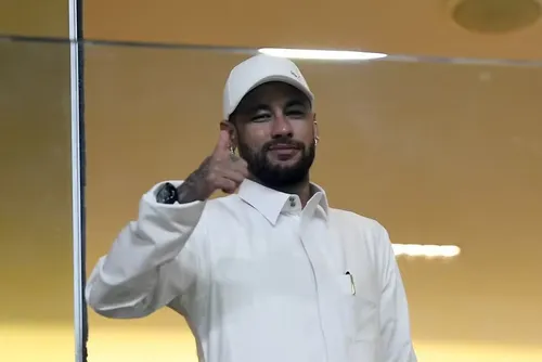 
				Neymar desmente rumores de casamento com Bruna Biancardi em 2026
			
			