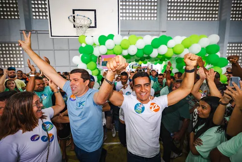 
				Festa em comitê, caminhada e reuniões: o fim de semana dos candidatos à prefeitura de Maceió
			
			