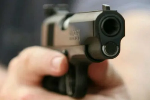 
				Marido mantém mulher e filhos reféns com arma de fogo e é preso em Rio Largo
			
			