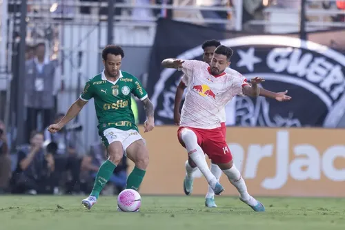 
				Palmeiras tropeça e vê Botafogo aumentar vantagem na liderança
			
			