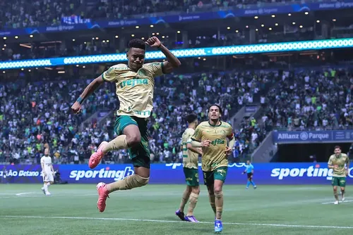 
				Retorno de Estêvão ao Palmeiras gera ‘dúvida positiva’ em Abel Ferreira
			
			