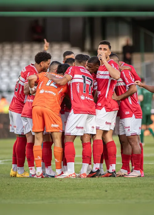 
				
					CRB leva gol do Coxa nos acréscimos e é derrotado por 2 a 1, pela Série B
				
				