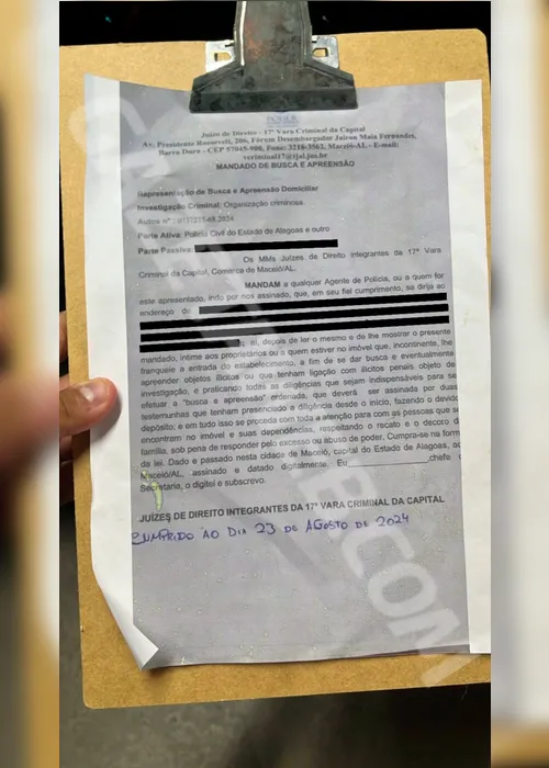 
			
				Falso mandado usado por suspeitos de tentar assaltar loja citava a 17ª Vara Criminal
			
			