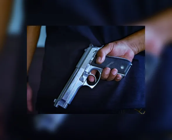 Jovem baleado em festa de torcida organizada está internado em estado grave, diz delegado