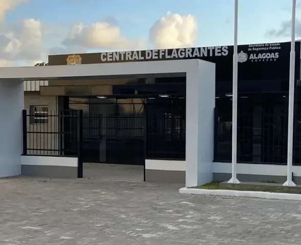 Ex-marido ameaça e tenta invadir prédio onde ex-mulher mora na Jatiúca