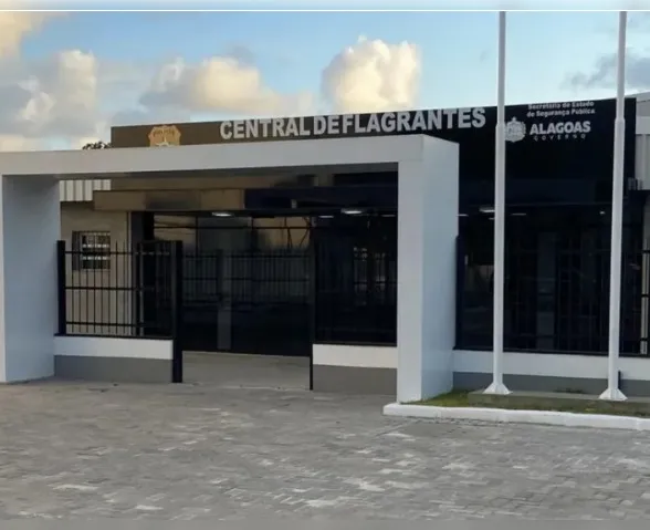 Menor é apreendida por furto em loja no bairro Cruz das Almas