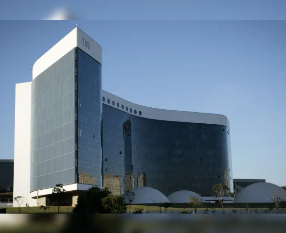 TSE recebeu 1,2 mil denúncias de propaganda irregular no segundo turno