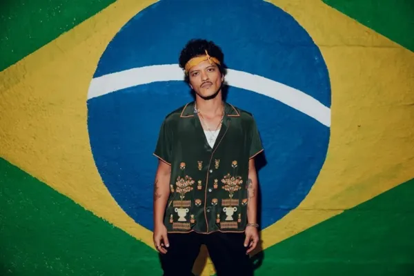 
				
					1 mês de Bruno Mars no Brasil: tudo o que ele fez por aqui, além dos shows
				
				