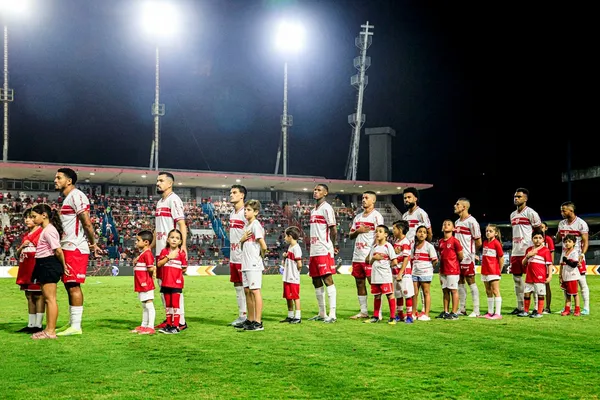 
				
					No Rei Pelé, CRB sofre o gol no final e perde para o Mirassol: 1 a 0
				
				