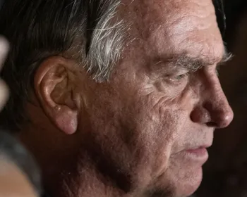 Bolsonaro presta depoimento nesta quinta à PF sobre atuação de Eduardo