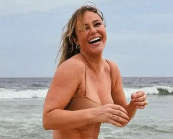 Paolla Oliveira leva fãs à loucura ao exibir corpão na web